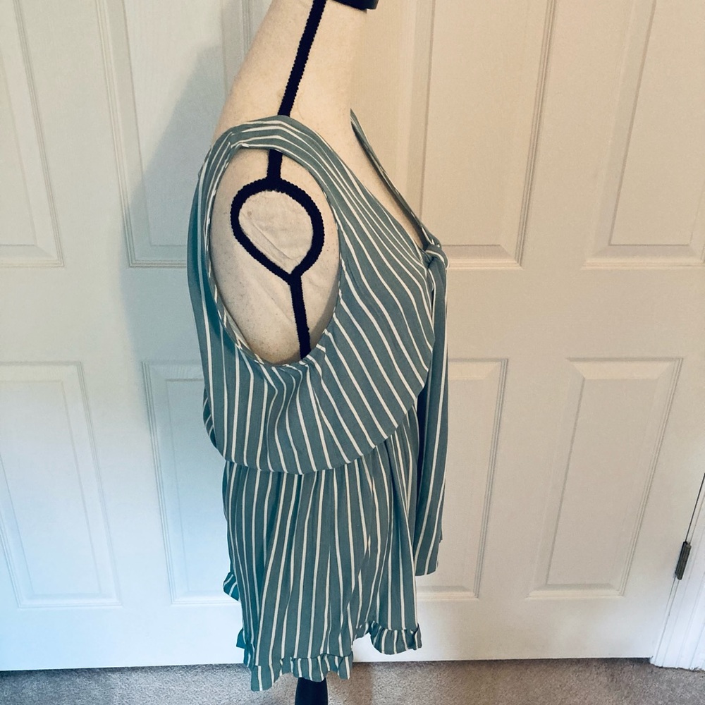 Romper - Picture 10 of 12